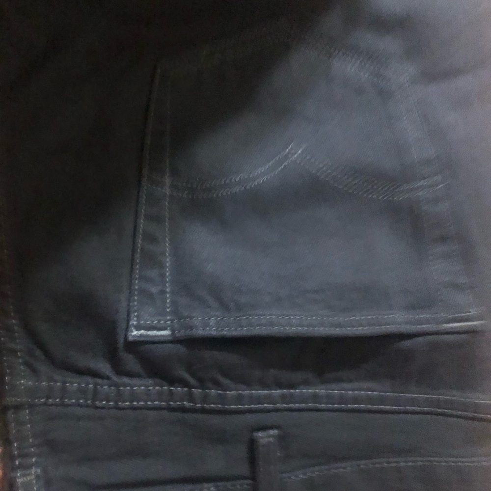 Levi's Men's Black Slim Straight Jeans
